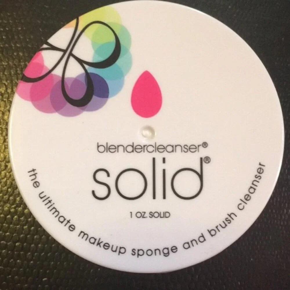 Blendercleanser Solid 1 oz ultimate makeup sponge & brush cleanser BeautyBlender